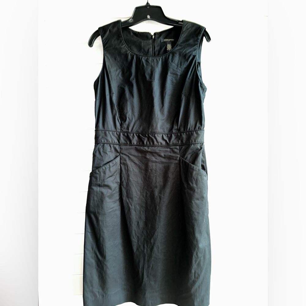 Banana Republic Black Sleeveless Dress with Pockets